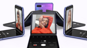 Galaxy Z Flip vs. Motorola Razr: How Samsung's foldable phone compares to the Moto